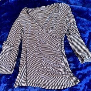 Lulu lemon Cross over V neck striped long sleeve
